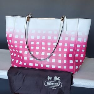 Coach Tote